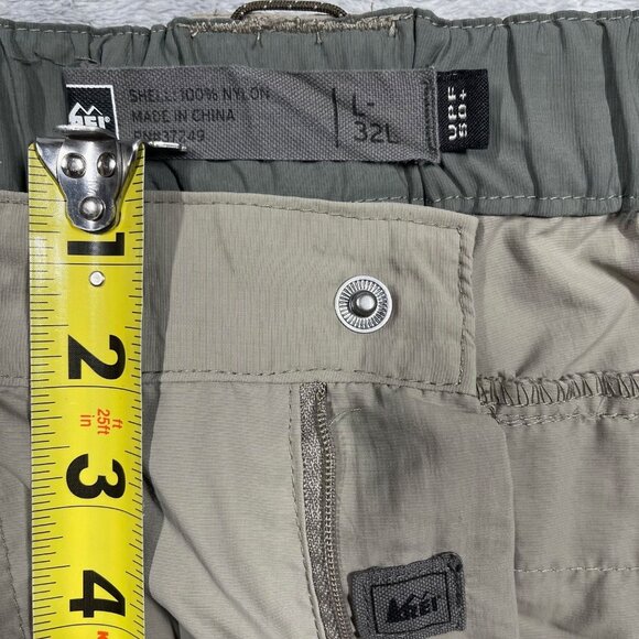 REI Mens Cargo Pants Large 32L Nylon Khaki Lightweight Outdoor Hiking UPF 50 - Picture 4 of 9